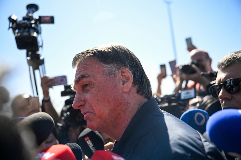 Tòa án Tối cao Brazil ban hành lệnh cấm với cựu Tổng thống Jair Bolsonaro